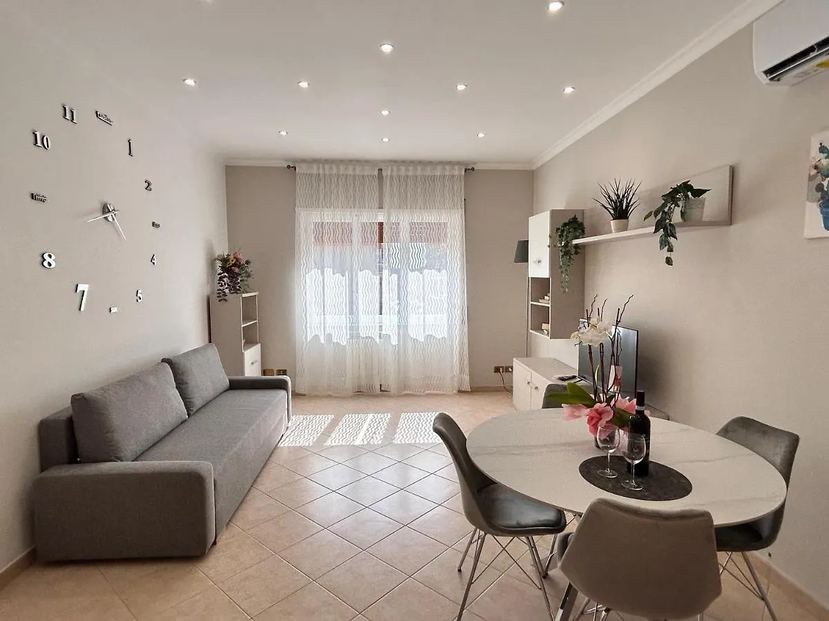 Tourist Apartment Civico42 Рим